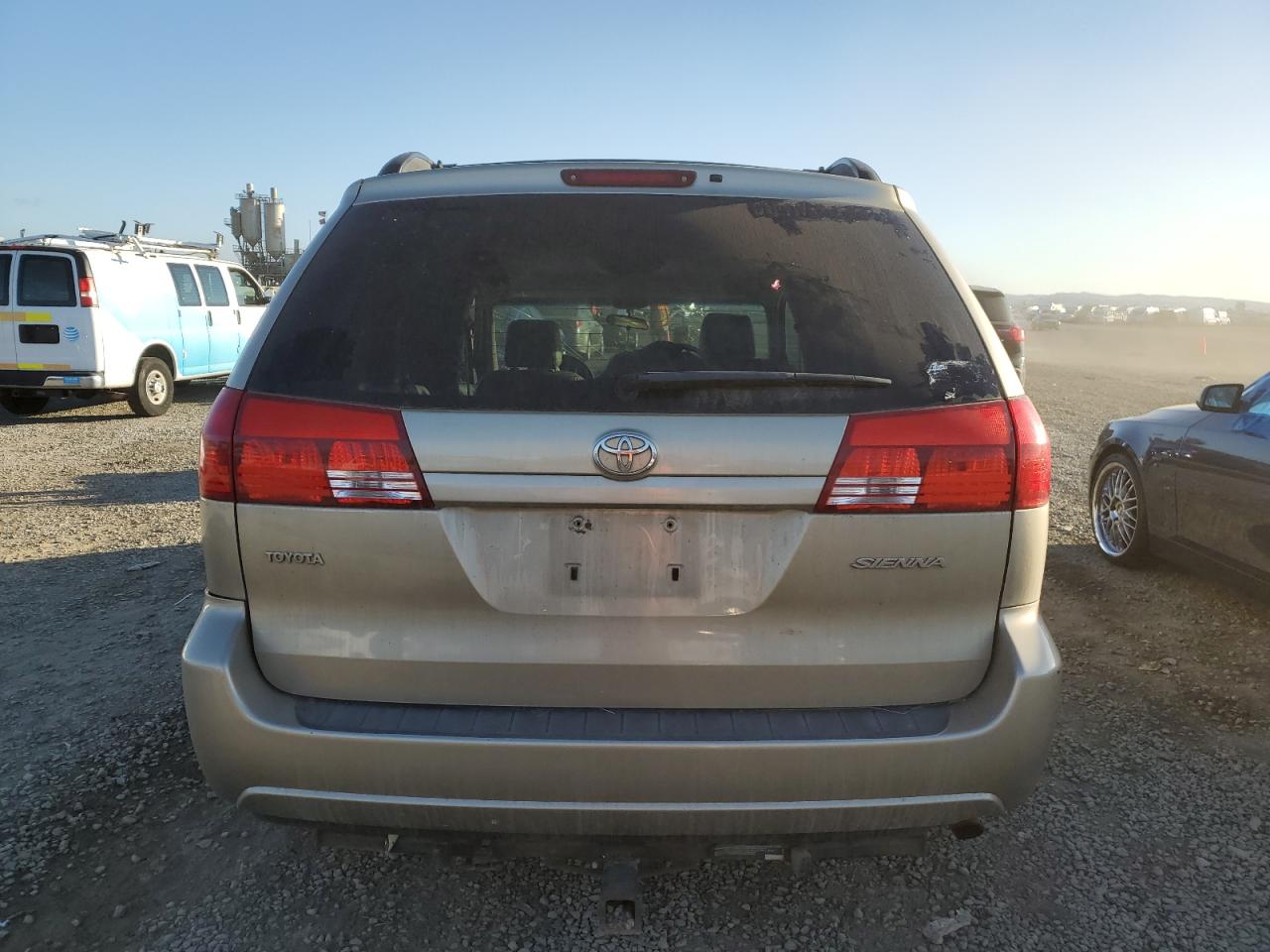 2004 Toyota Sienna Xle VIN: 5TDZA22C545067431 Lot: 44132155