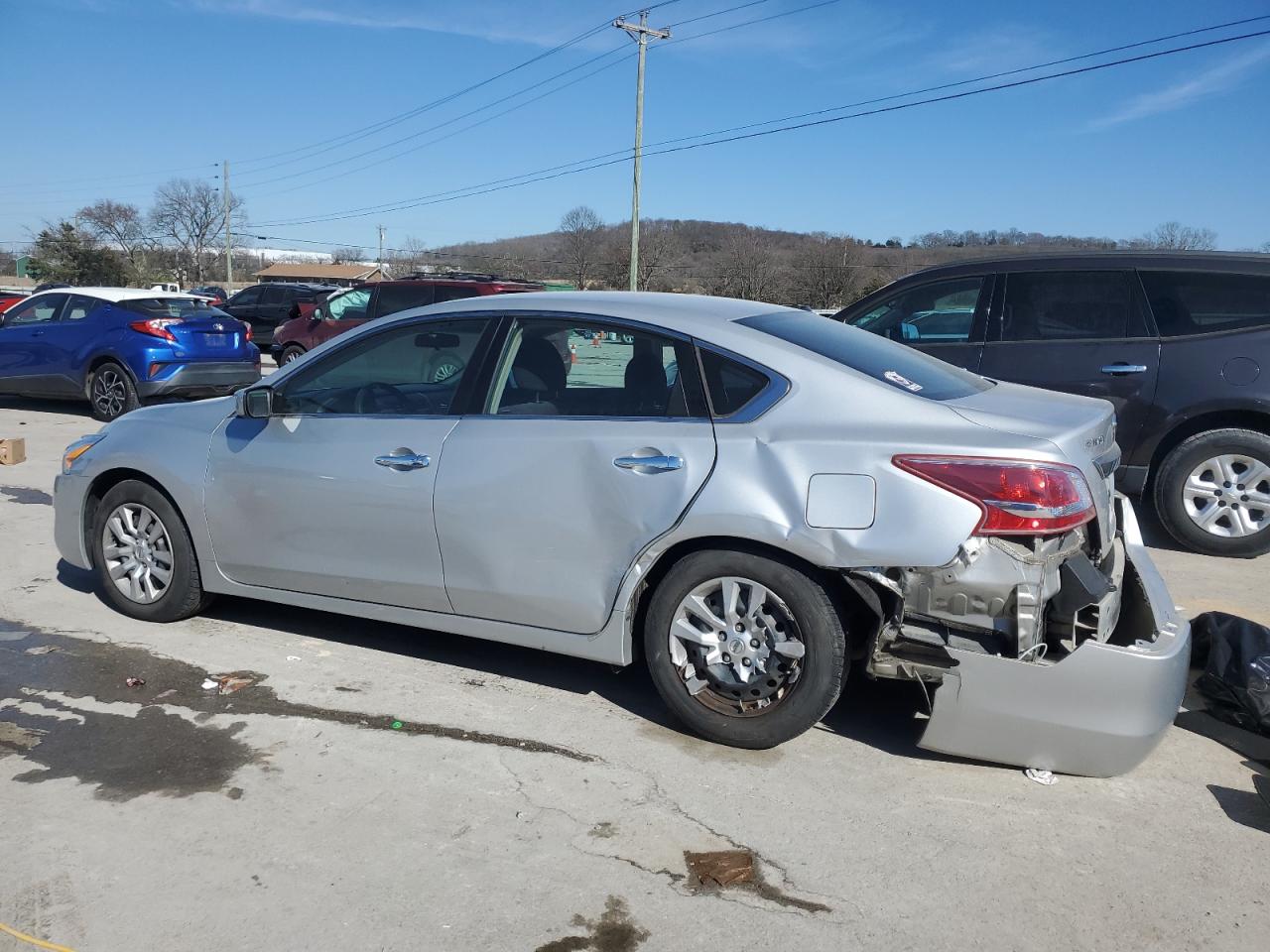 2013 Nissan Altima - Image 2