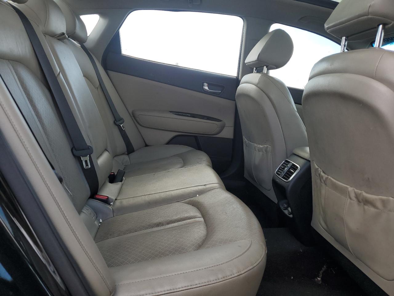 2016 Kia Optima - Image 10