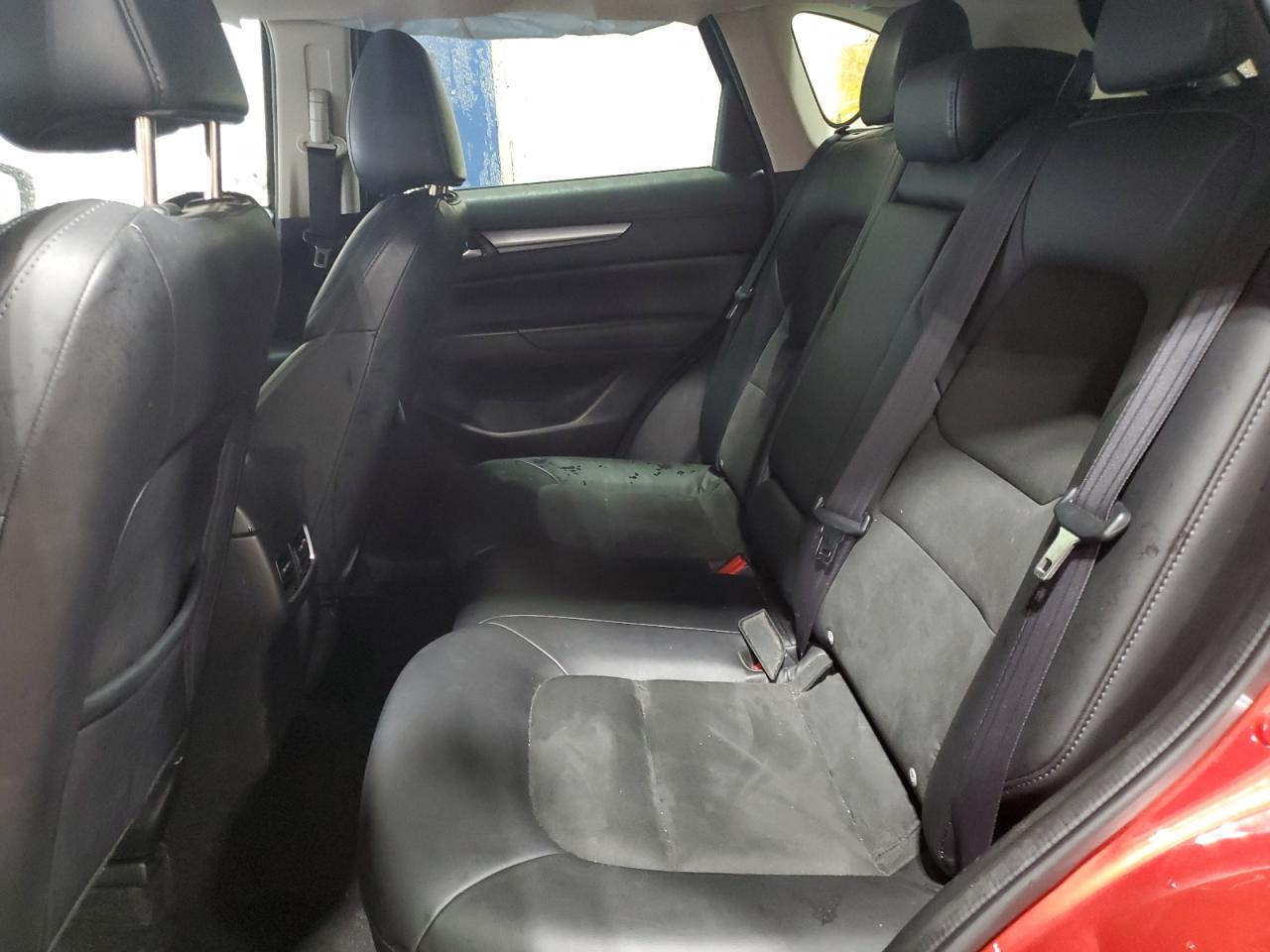 2017 Mazda CX-5 - Image 11