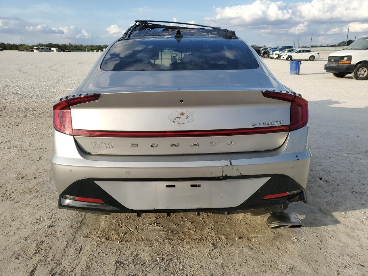 2020 Hyundai Sonata - Image 6
