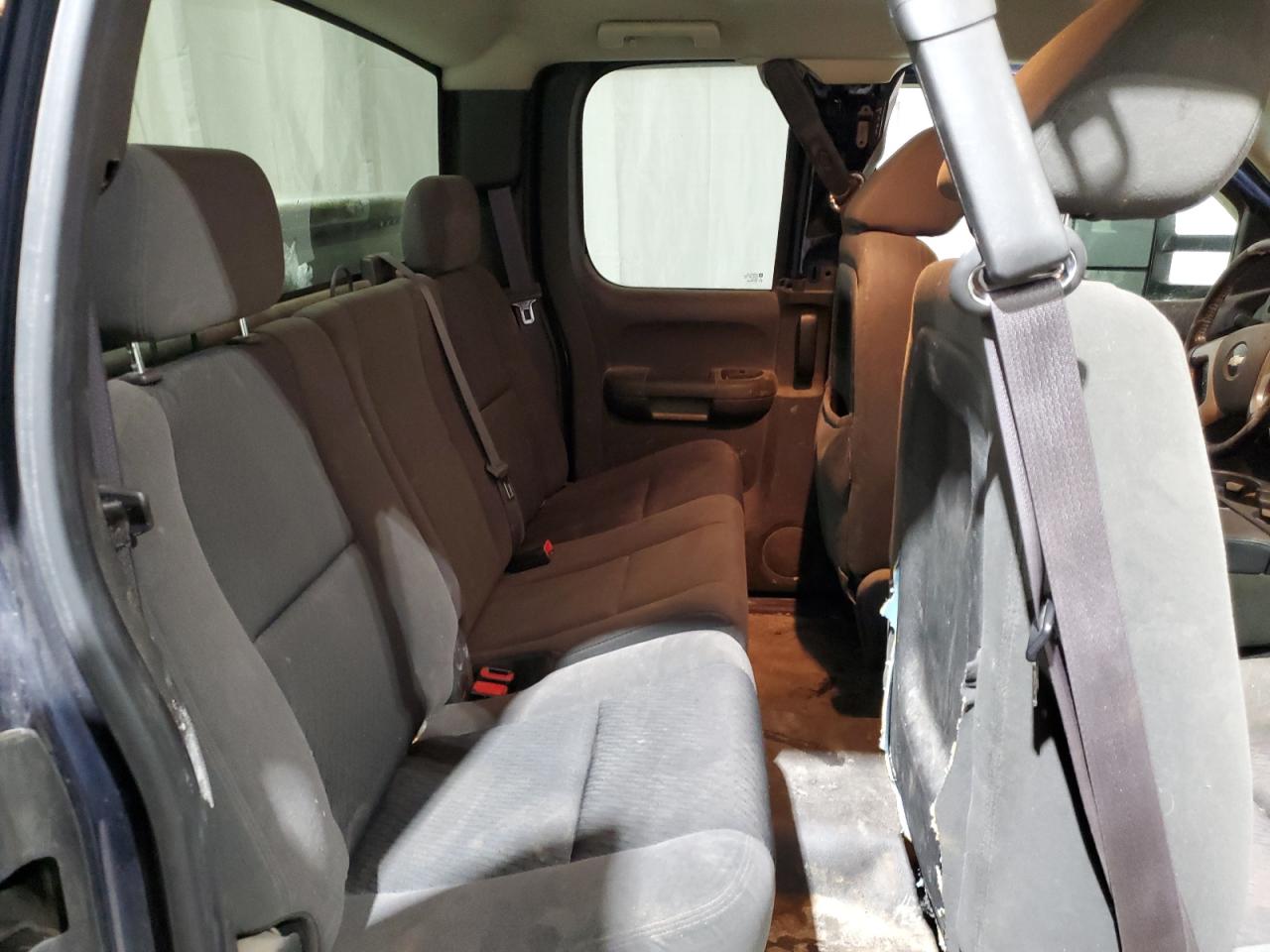 2009 Chevrolet Silverado - Image 10