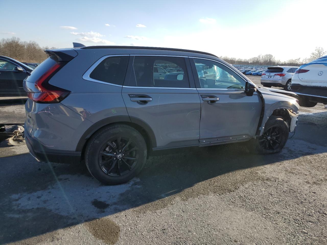 2HKRS6H56PH817913 HONDA CRV 2023