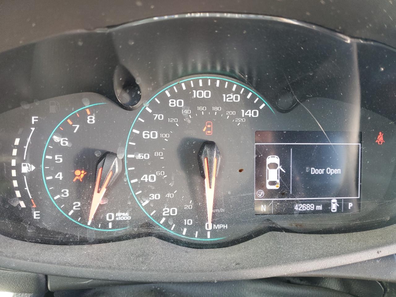 KL7CJLSB4KB882403 CHEVROLET TRAX 2019
