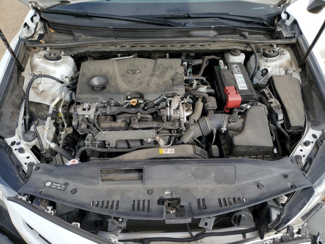 2019 Toyota Camry - Image 12