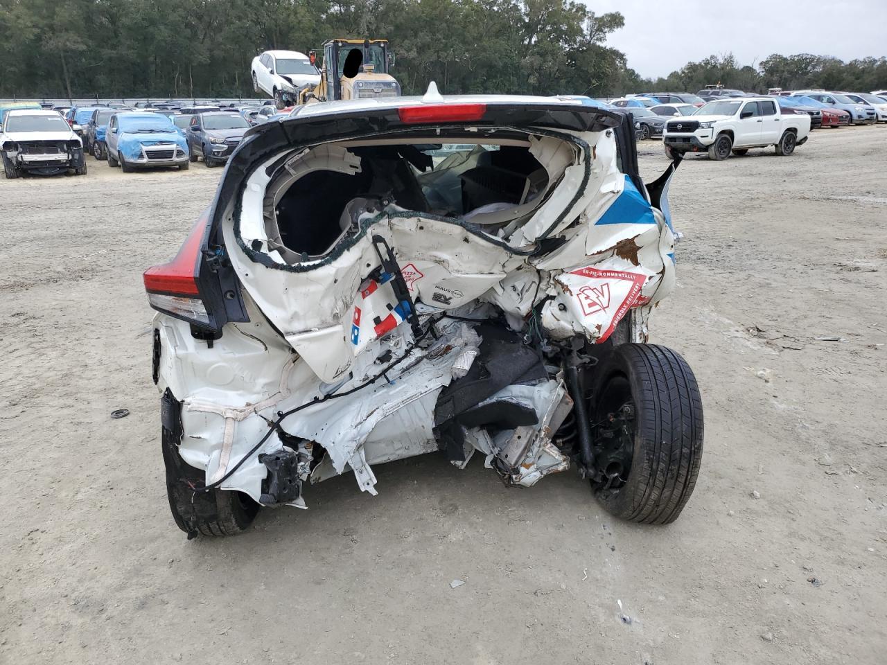 1N4CZ1CV8RC553013 NISSAN LEAF 2024