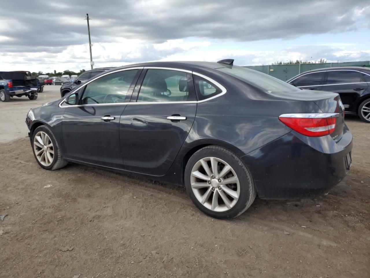2015 Buick Verano - Image 2