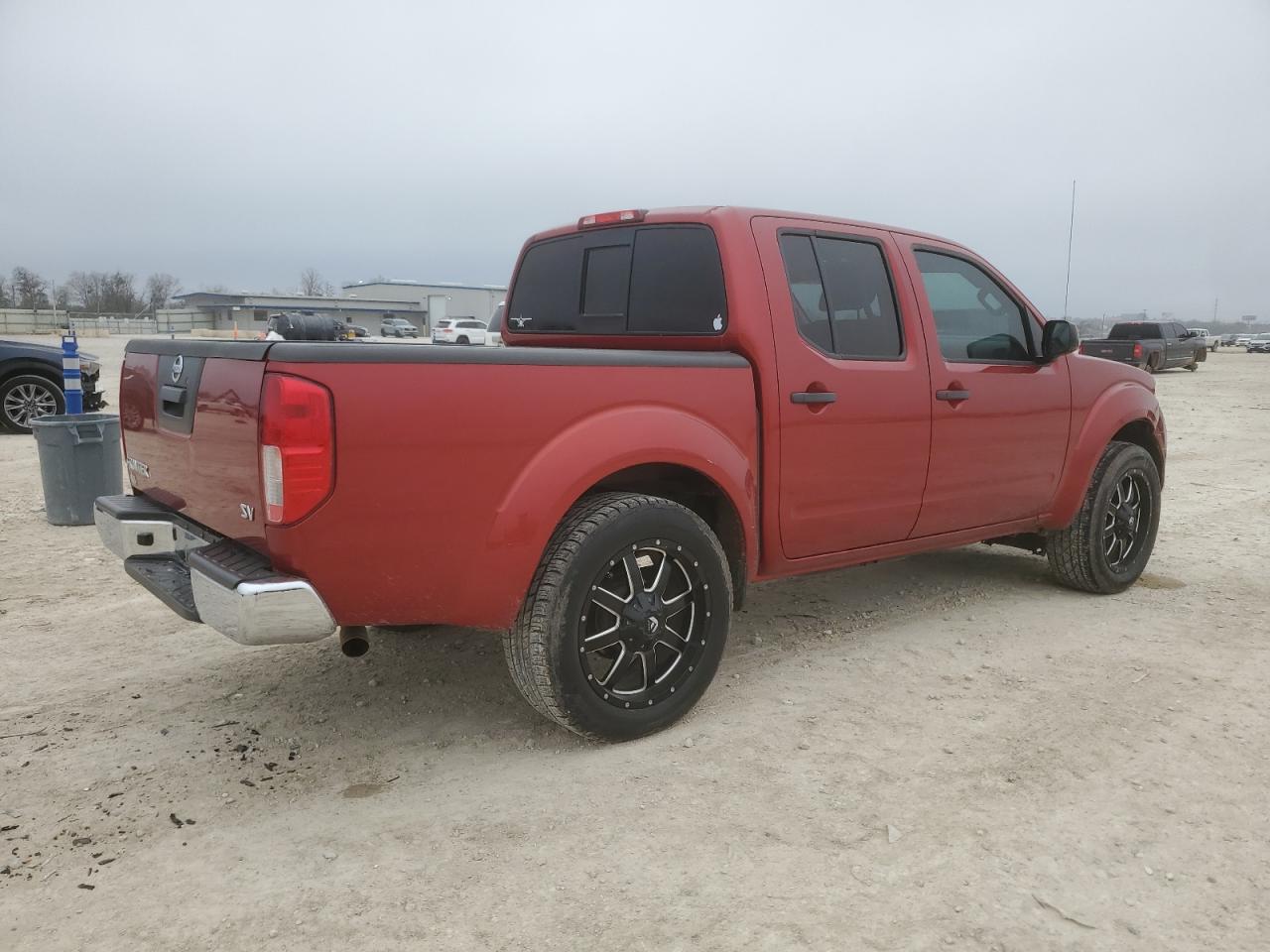 2015 Nissan Navara (Frontier) - Image 3