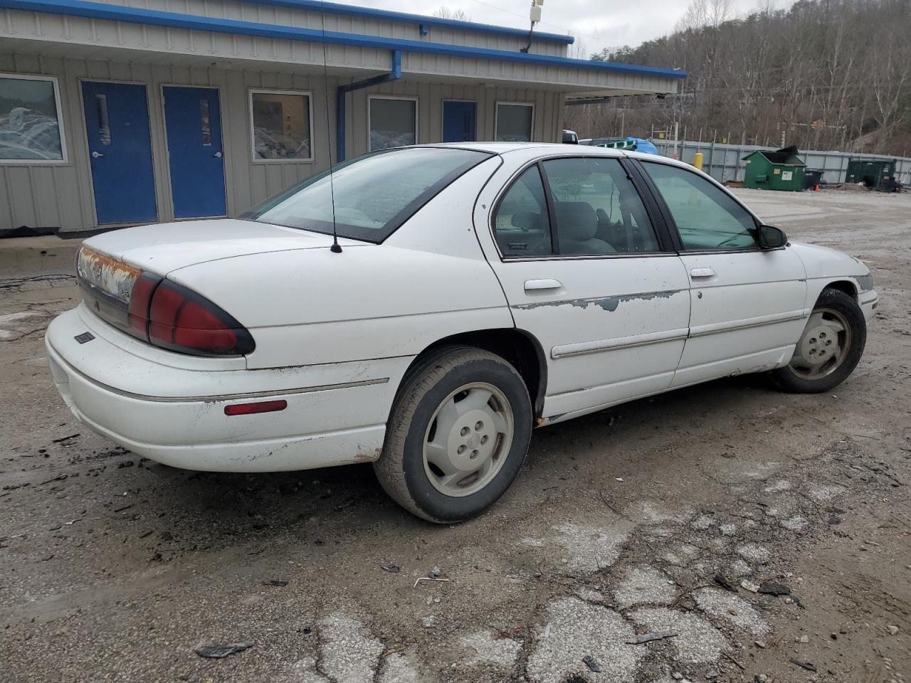 1998 Chevrolet Lumina - Image 3