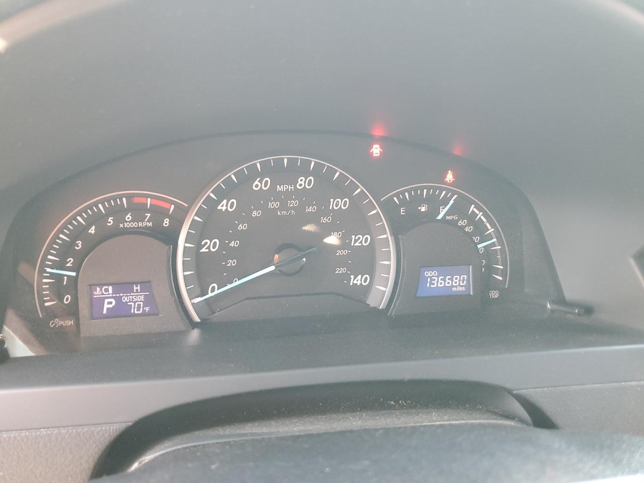 2012 Toyota Camry - Image 9