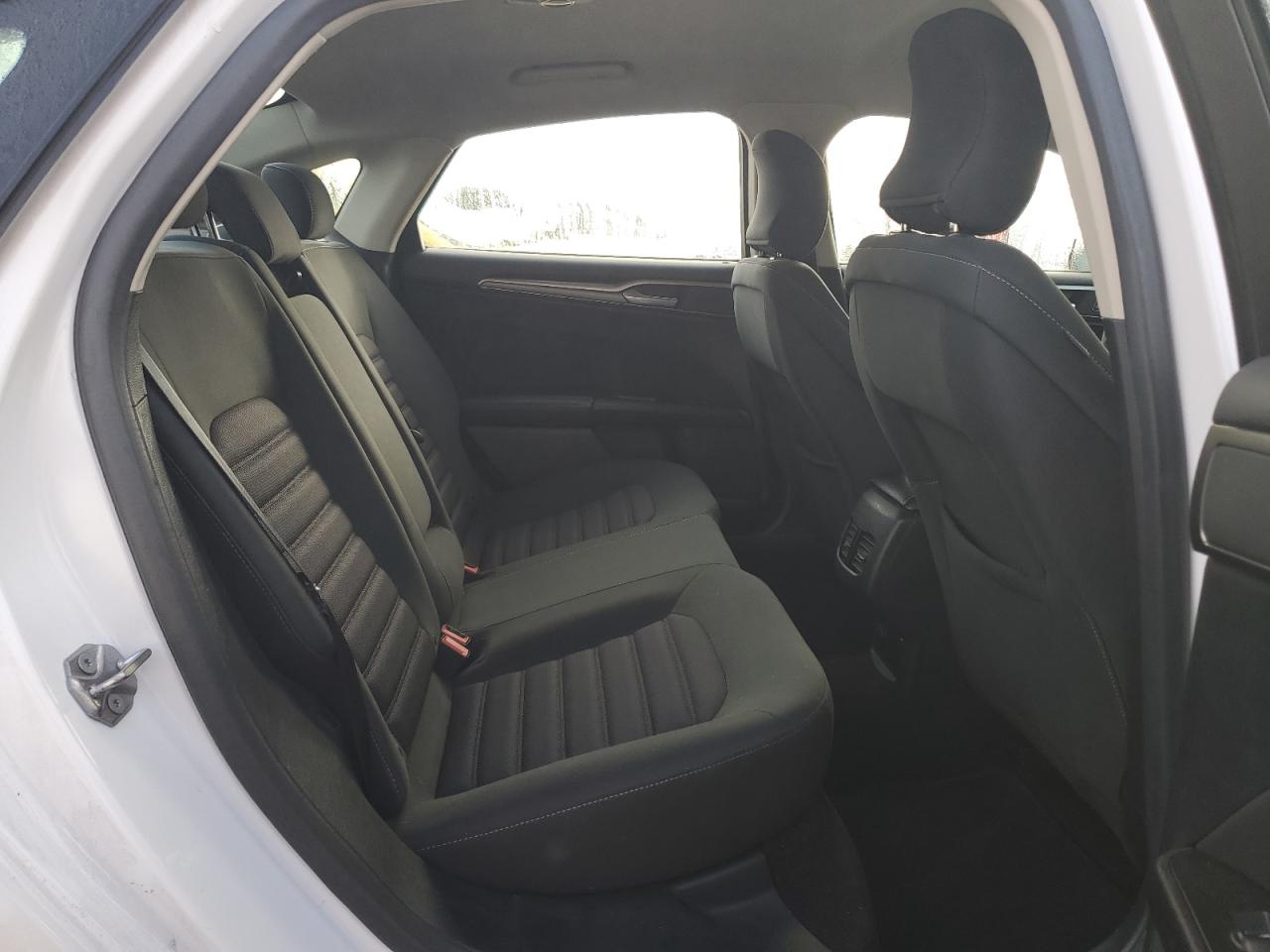 2017 Ford Fusion - Image 10
