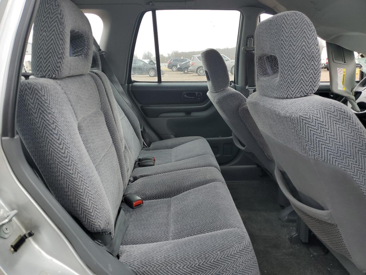1998 Honda CR-V - Image 11