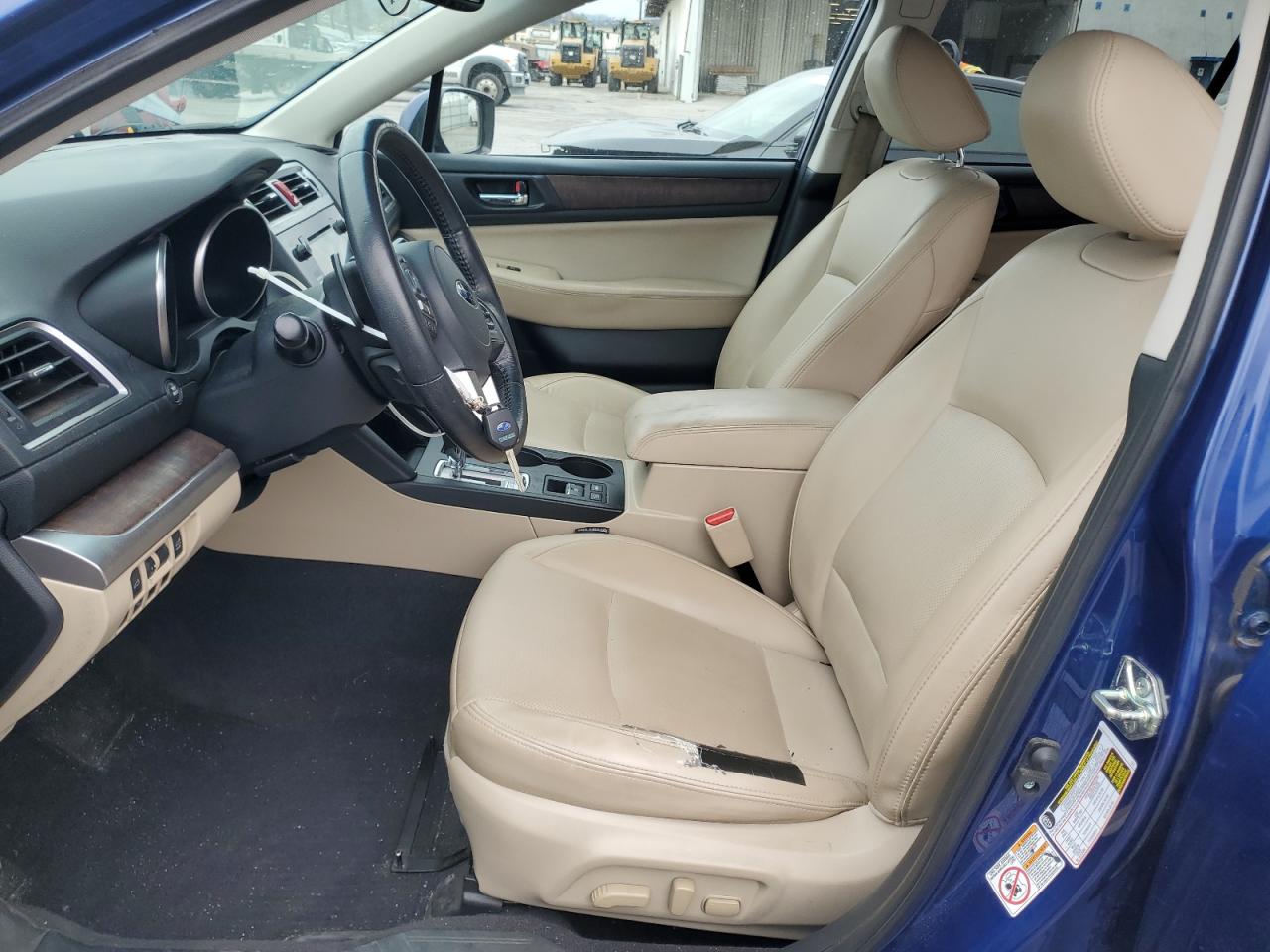 2015 Subaru Outback - Image 7