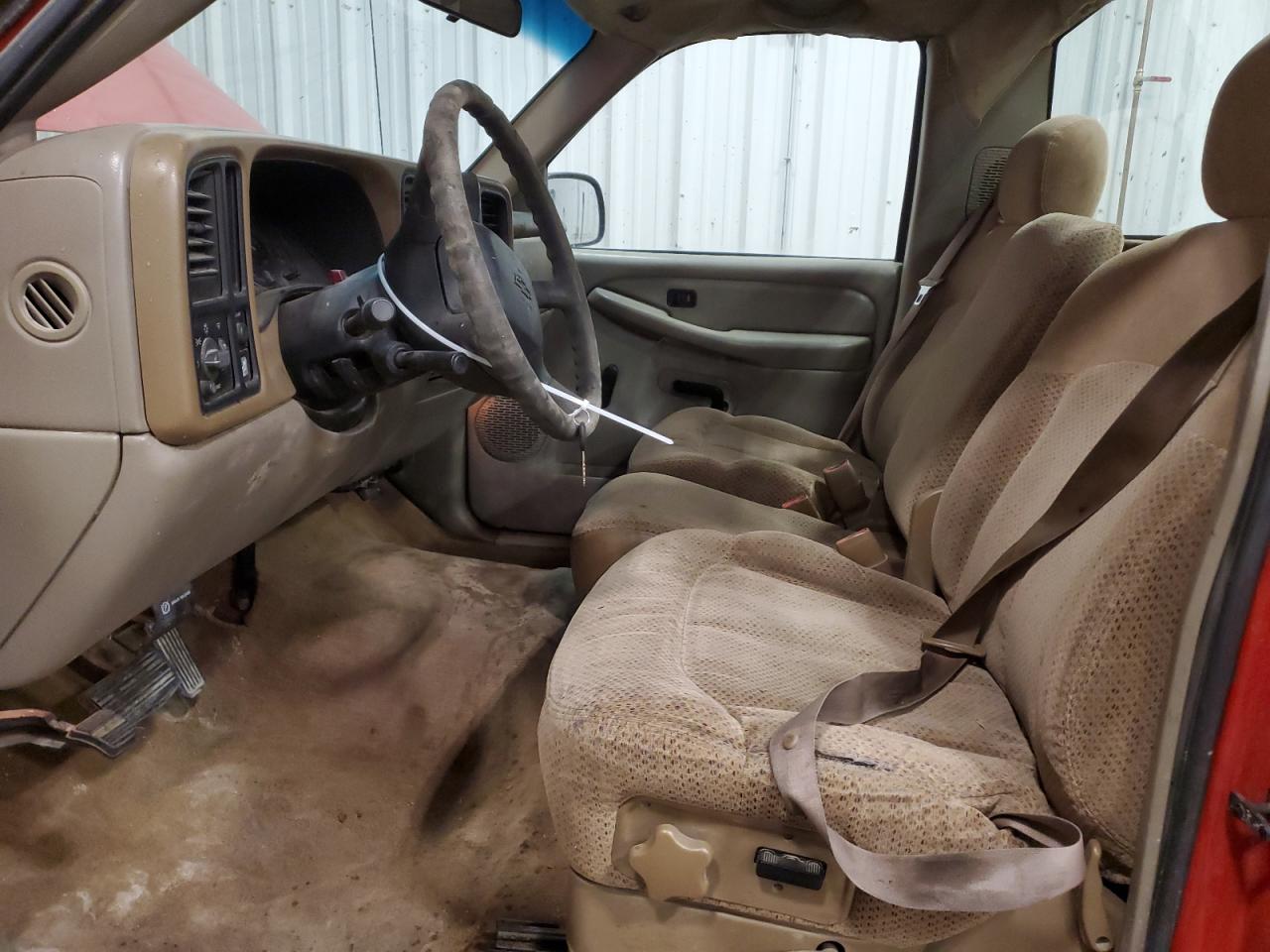 2002 Chevrolet Silverado - Image 7
