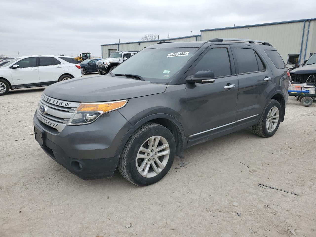 2015 Ford Explorer Xlt for Sale in Kansas City, KS - All Over