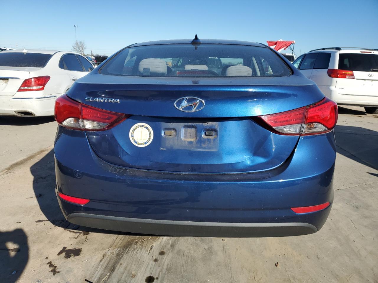 2016 Hyundai Elantra - Image 6