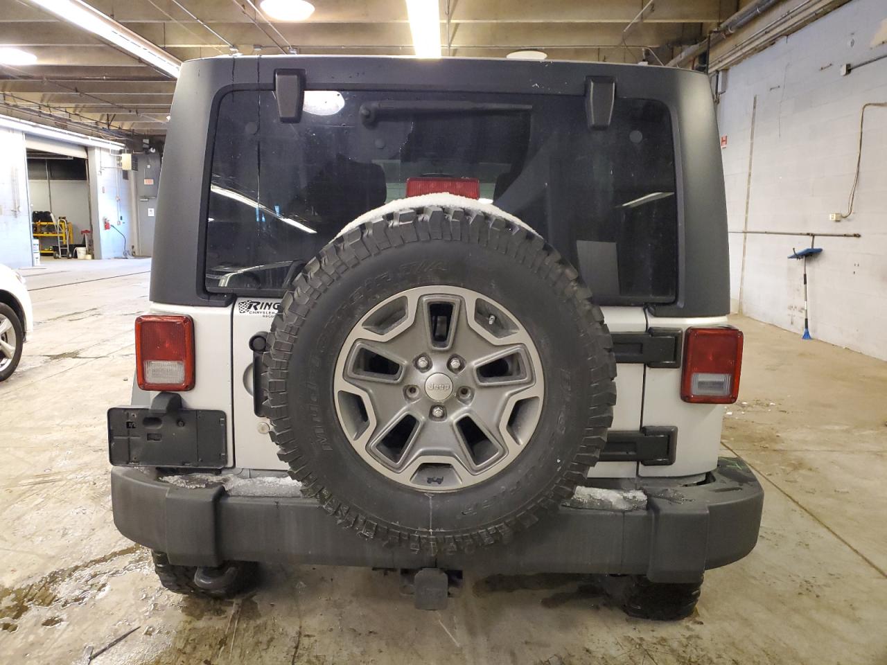 2011 Jeep Wrangler - Image 6