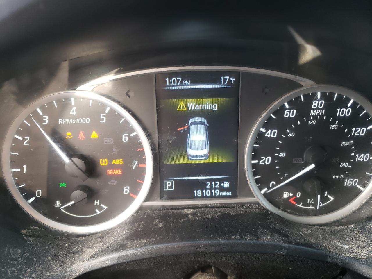 2017 Nissan Sentra - Image 9