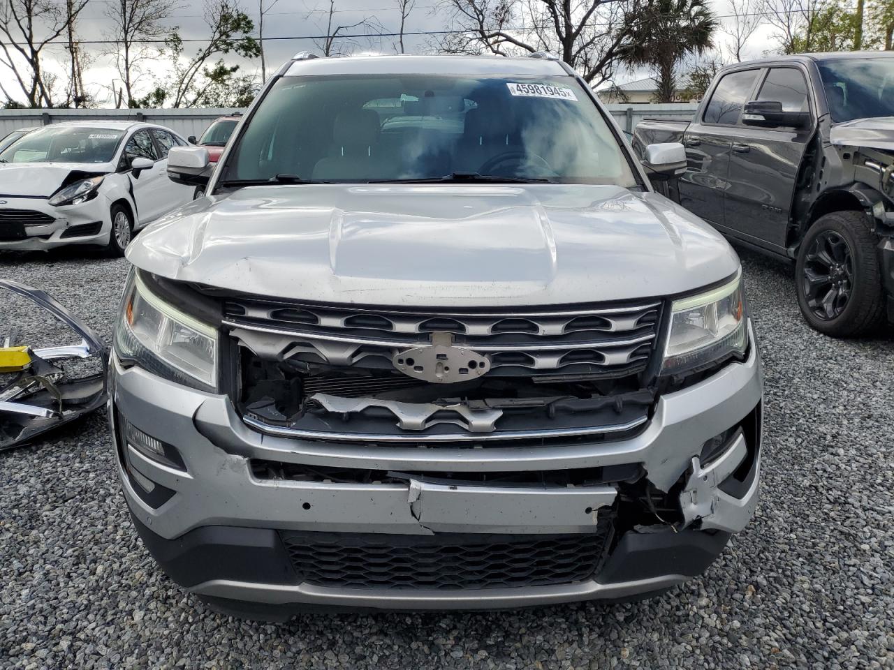 2017 Ford Explorer - Image 5