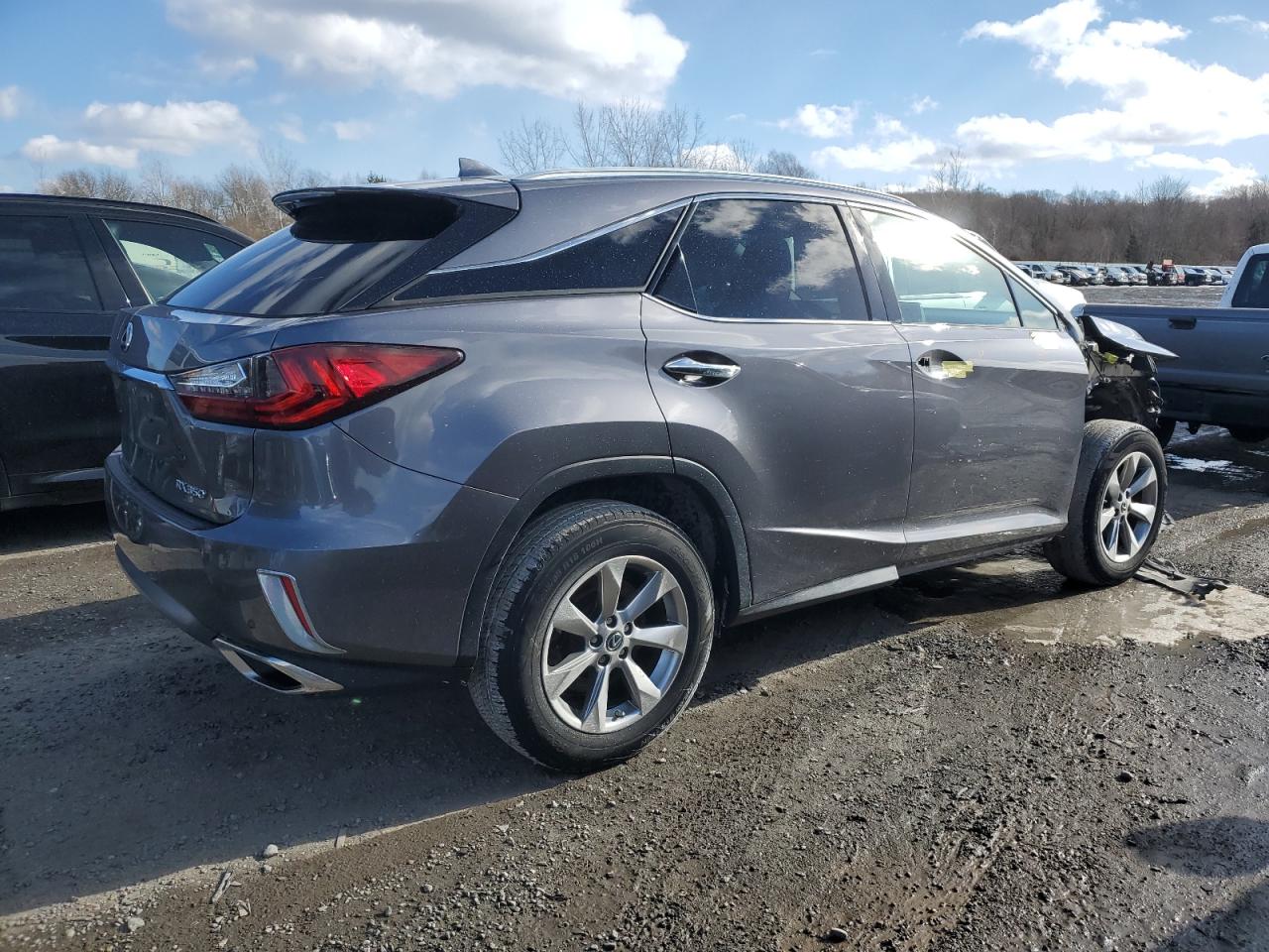 2018 Lexus RX - Image 3