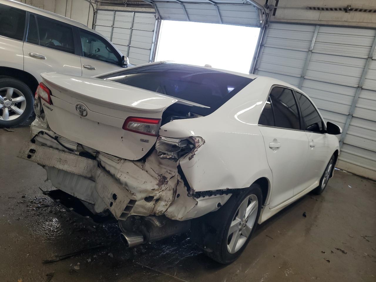 2012 Toyota Camry - Image 3