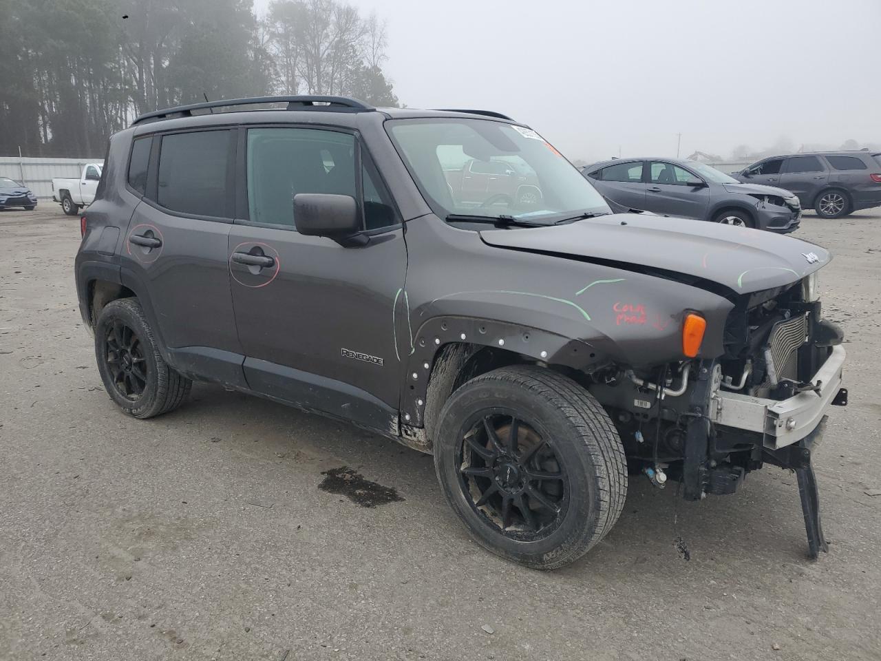 2017 Jeep Renegade - Image 4