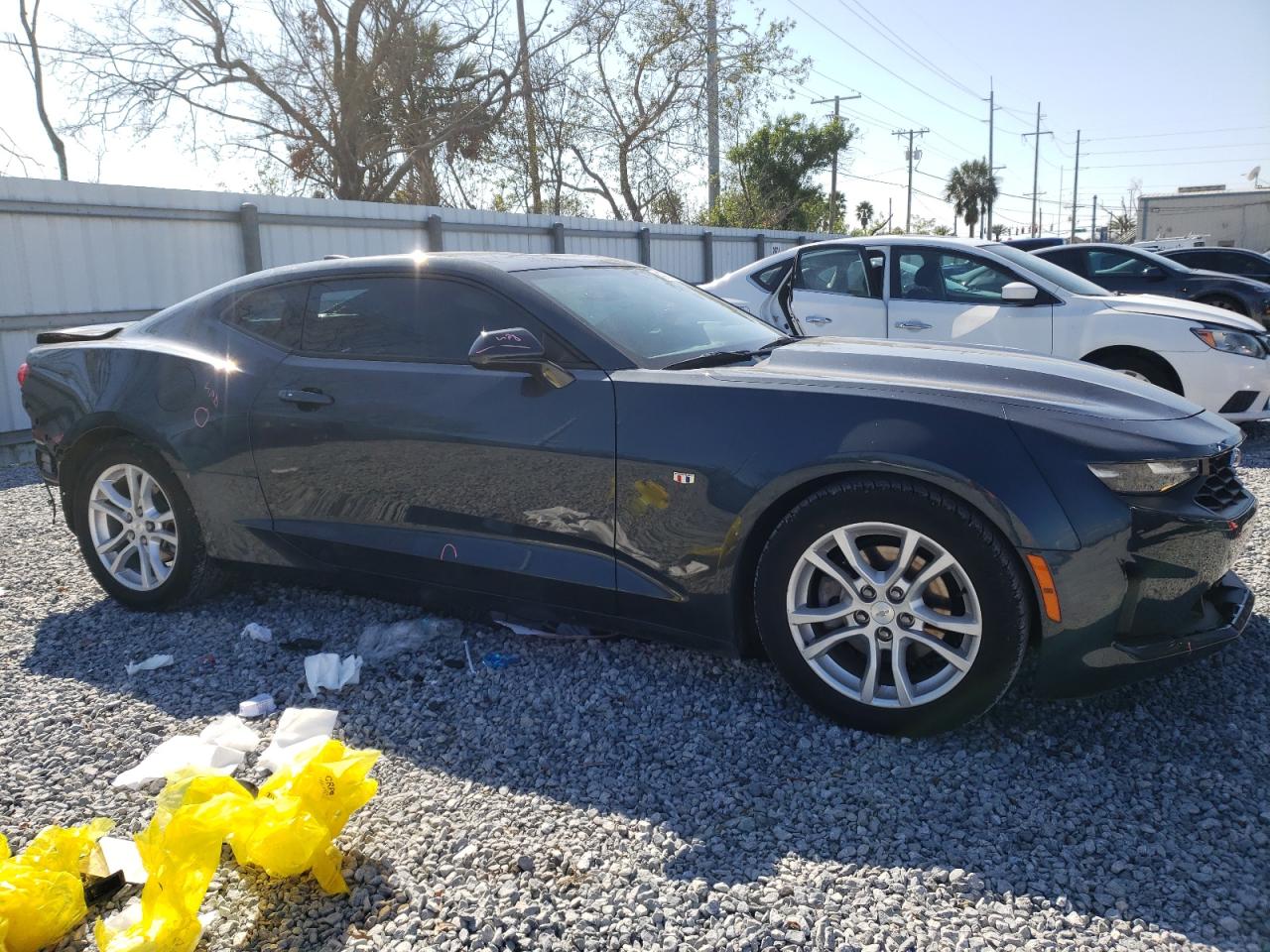 2021 Chevrolet Camaro - Image 4