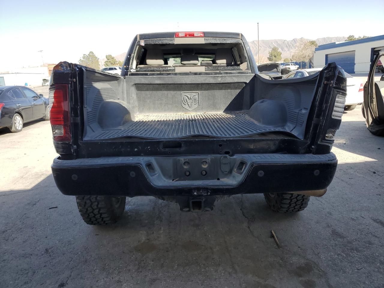 2015 RAM 2500 - Image 6
