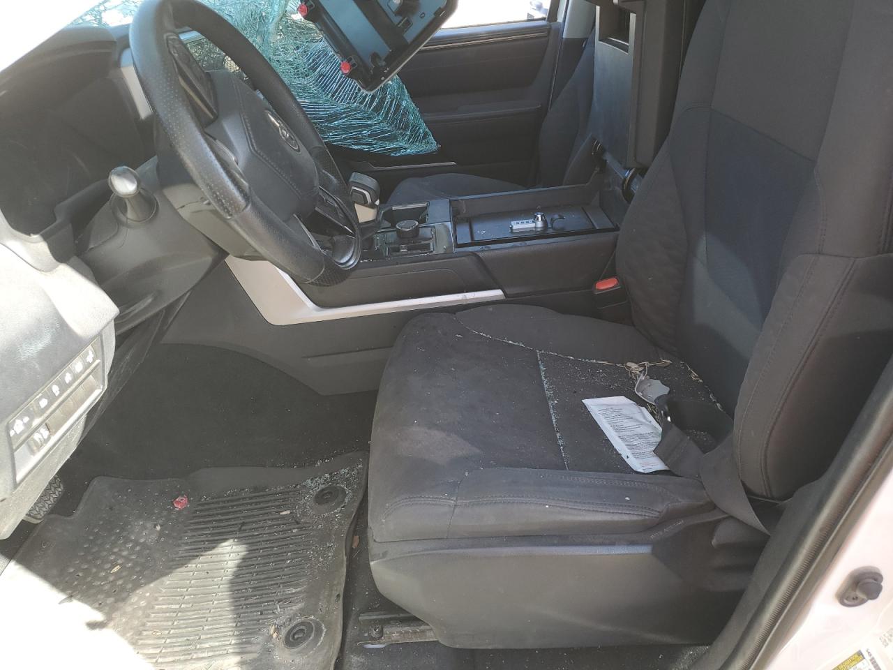 2023 Toyota Tundra - Image 7
