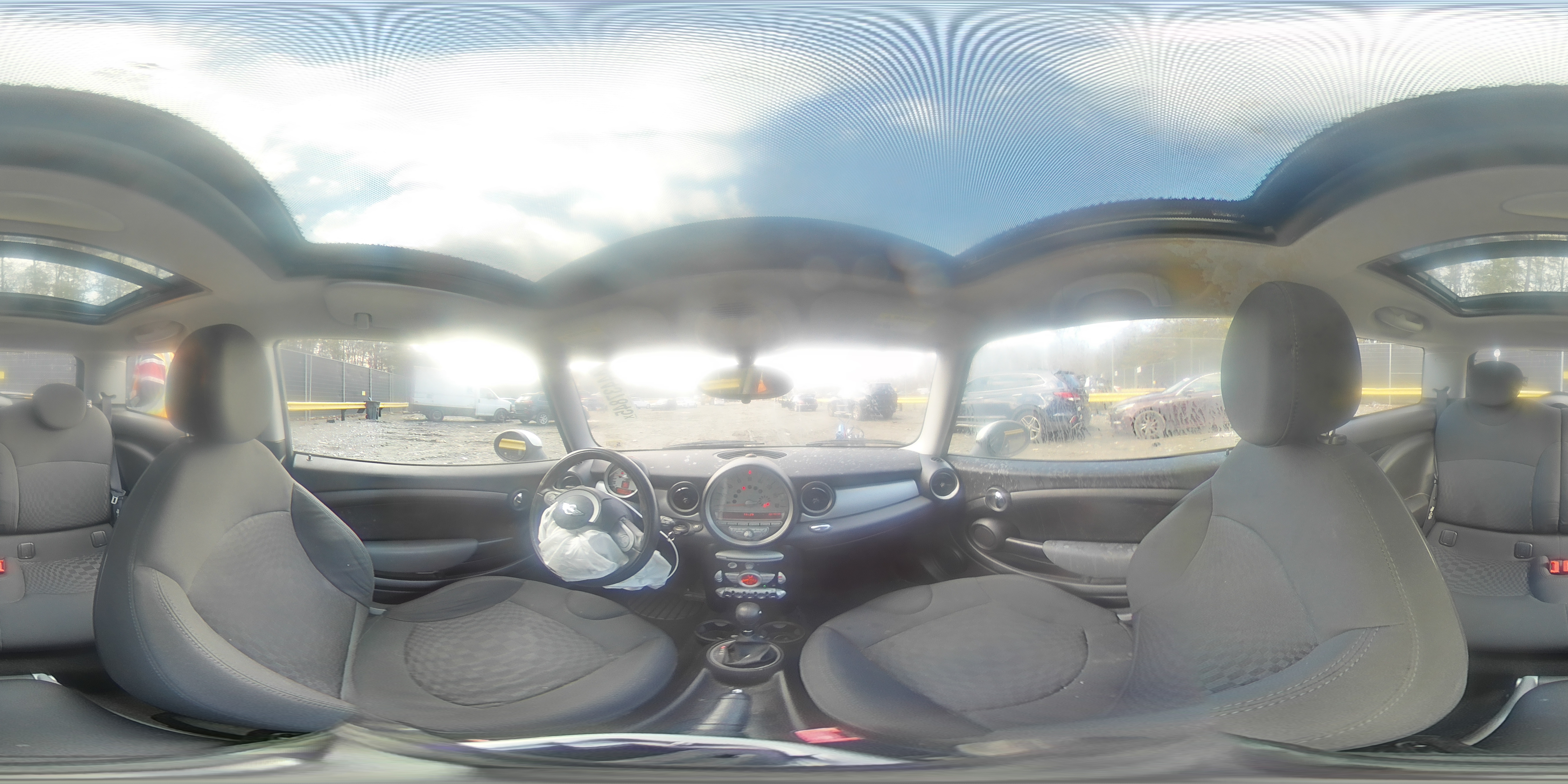 2009 MINI Cooper - Image 13