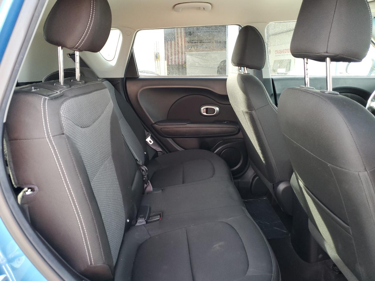 2017 Kia Soul - Image 11