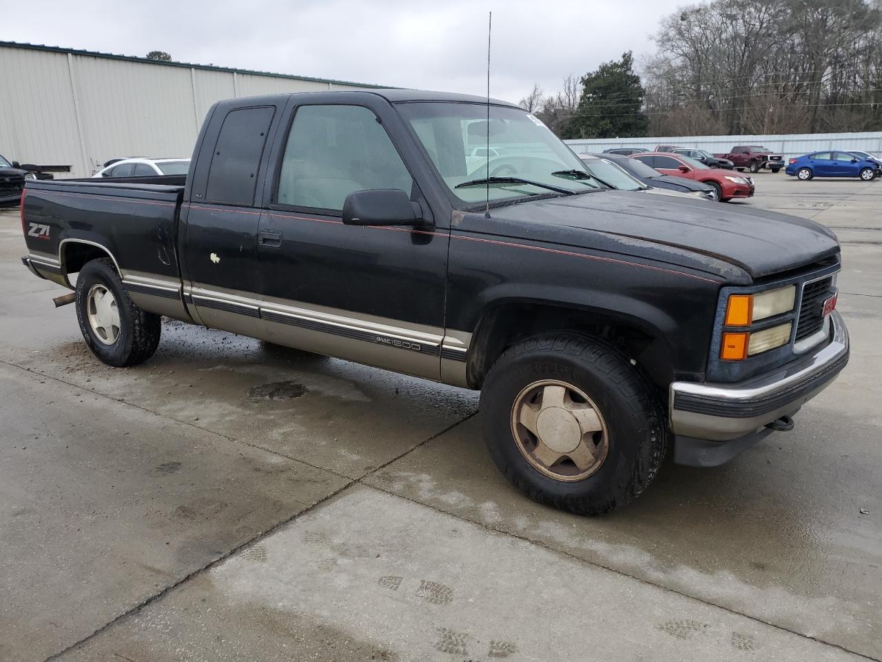 1998 GMC Sierra - Image 4