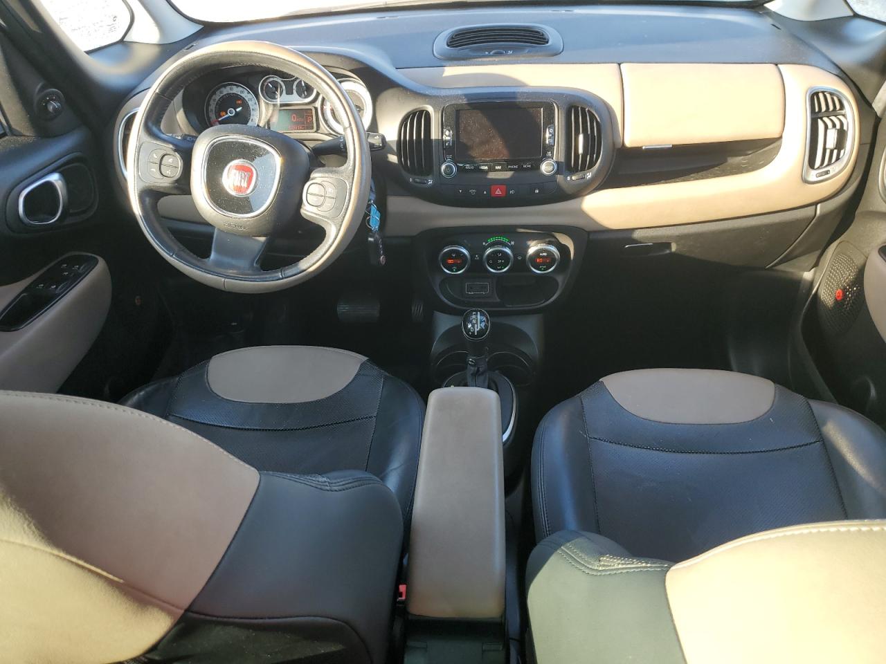 2017 Fiat 500 - Image 8