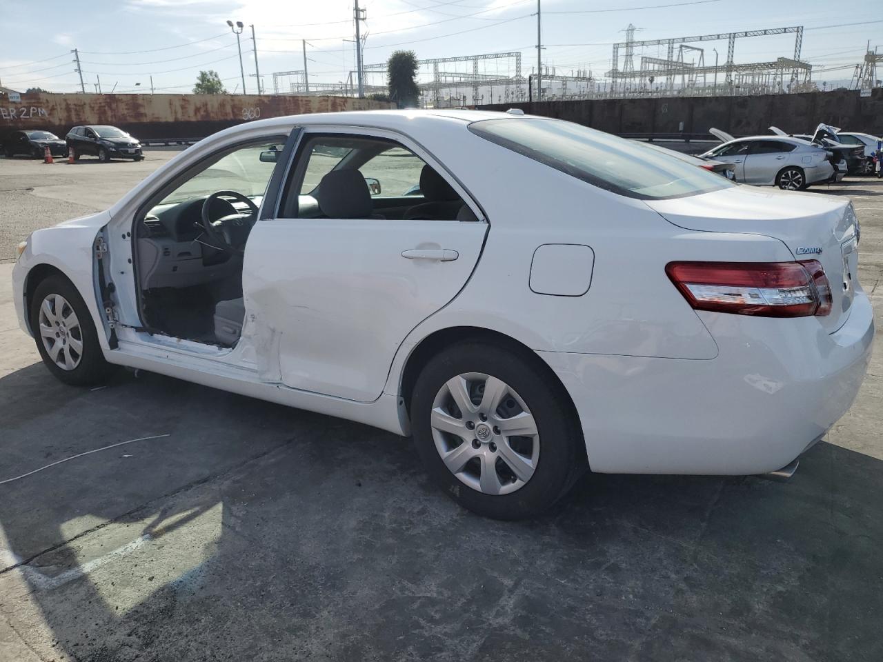 2010 Toyota Camry - Image 2