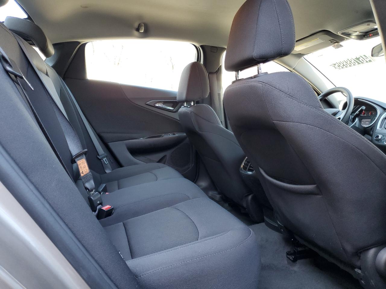 2023 Chevrolet Malibu - Image 10