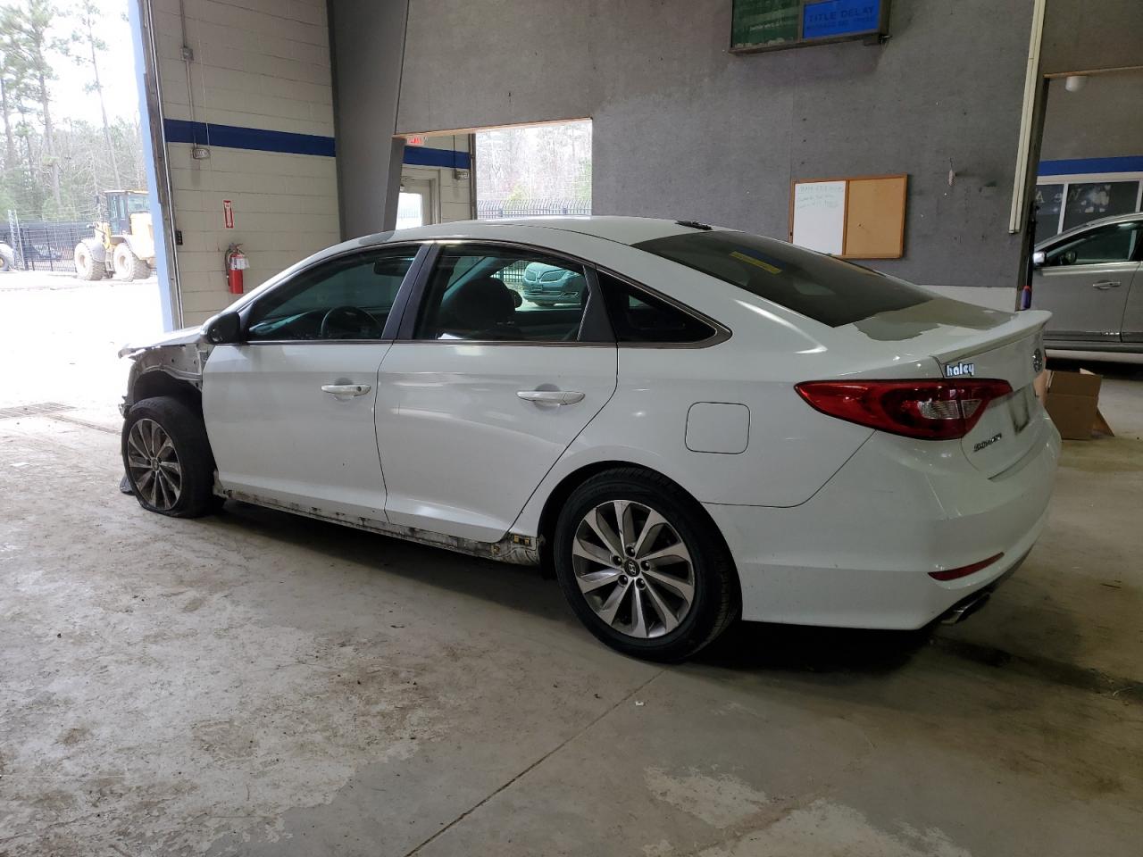 2015 Hyundai Sonata - Image 2