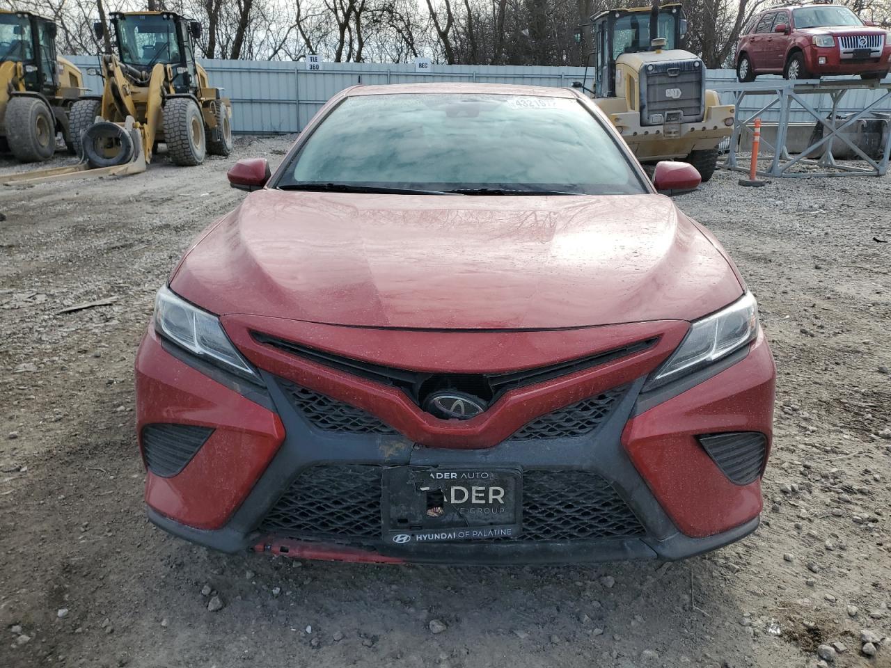 4T1B11HK0KU288417 TOYOTA CAMRY 2019