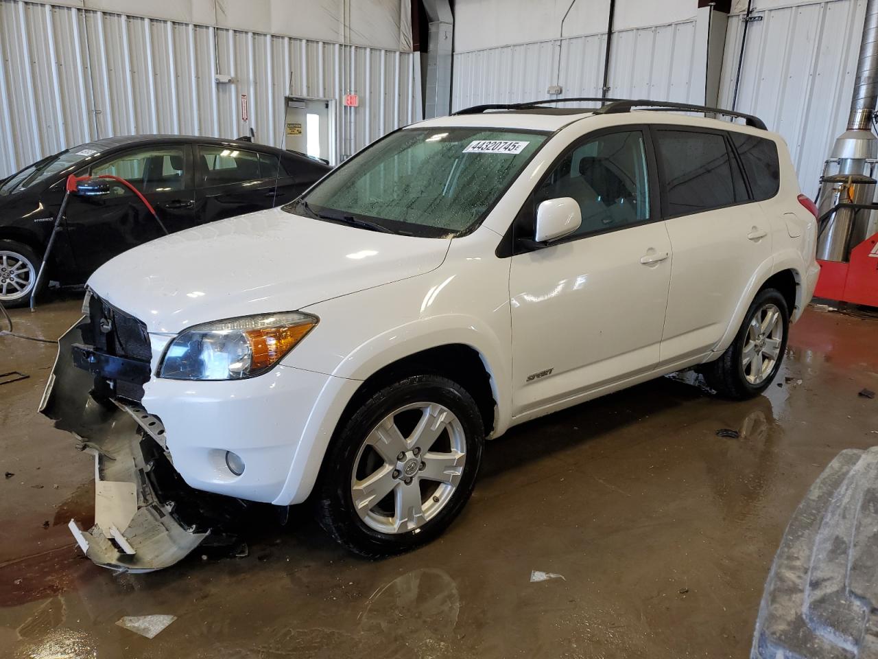 2008 Toyota RAV 4 - Image 1