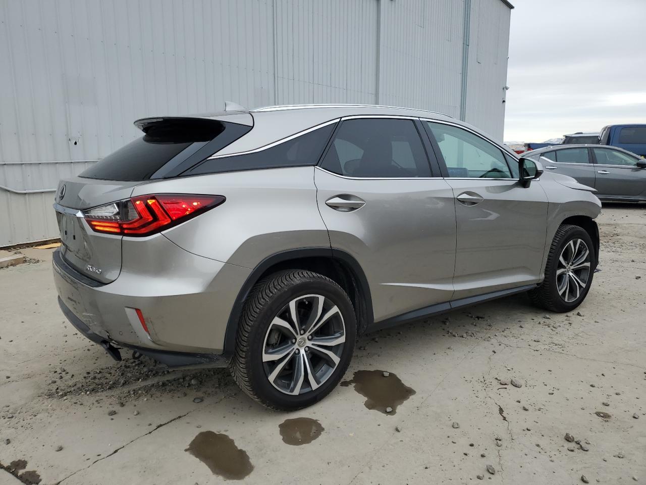 2017 Lexus RX - Image 3