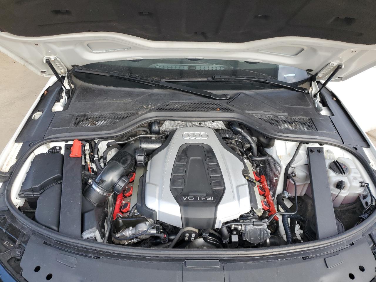 2015 Audi A8 - Image 11