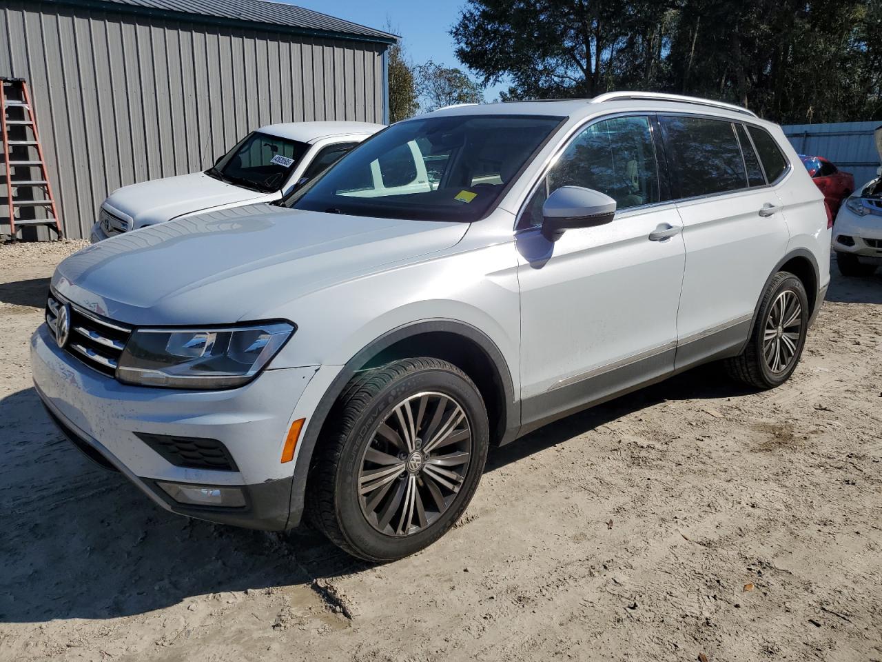 2018 Volkswagen Tiguan - Image 1