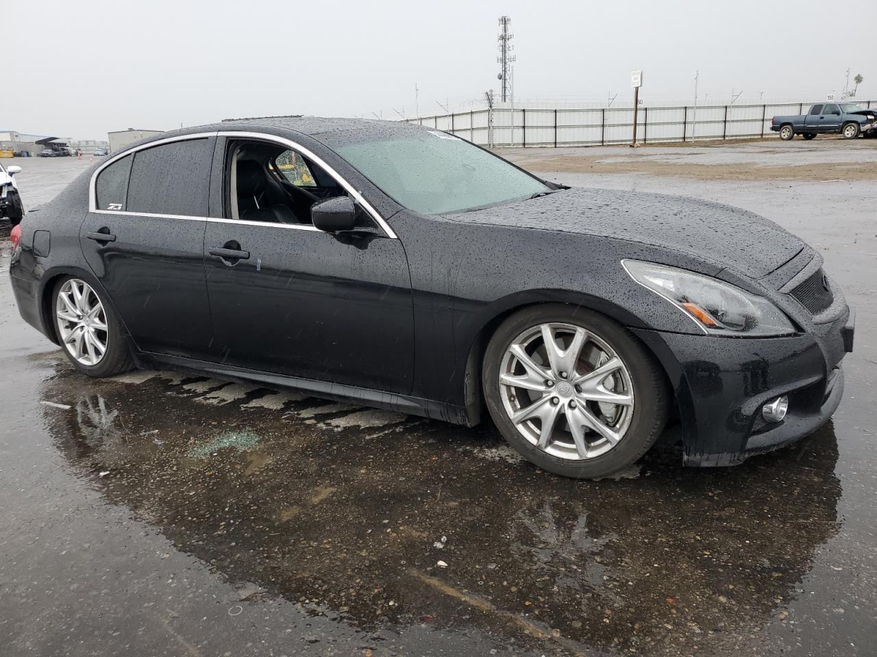 2012 Infiniti G - Image 4