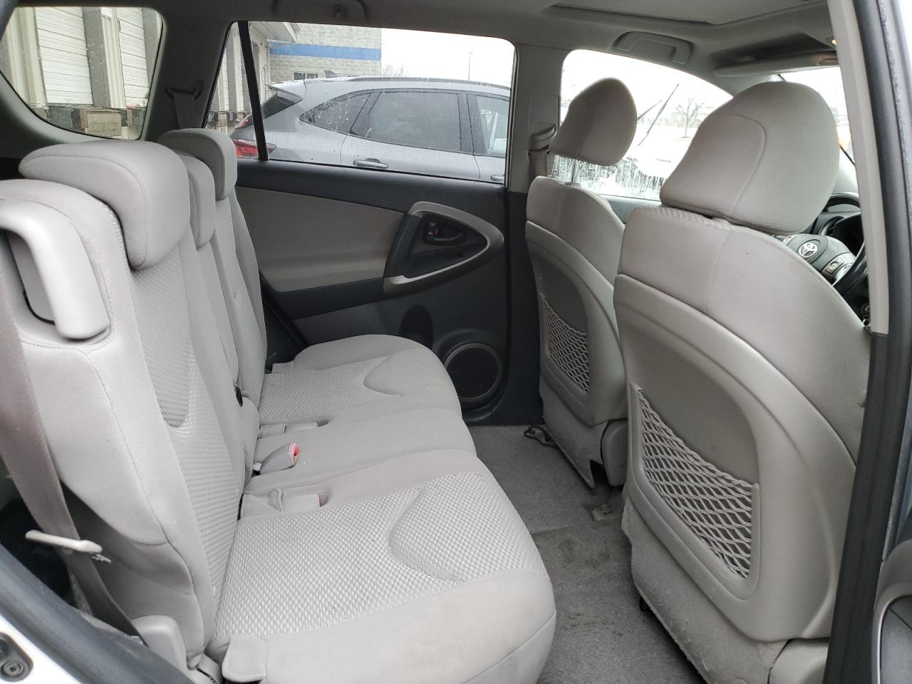 2007 Toyota RAV 4 - Image 12