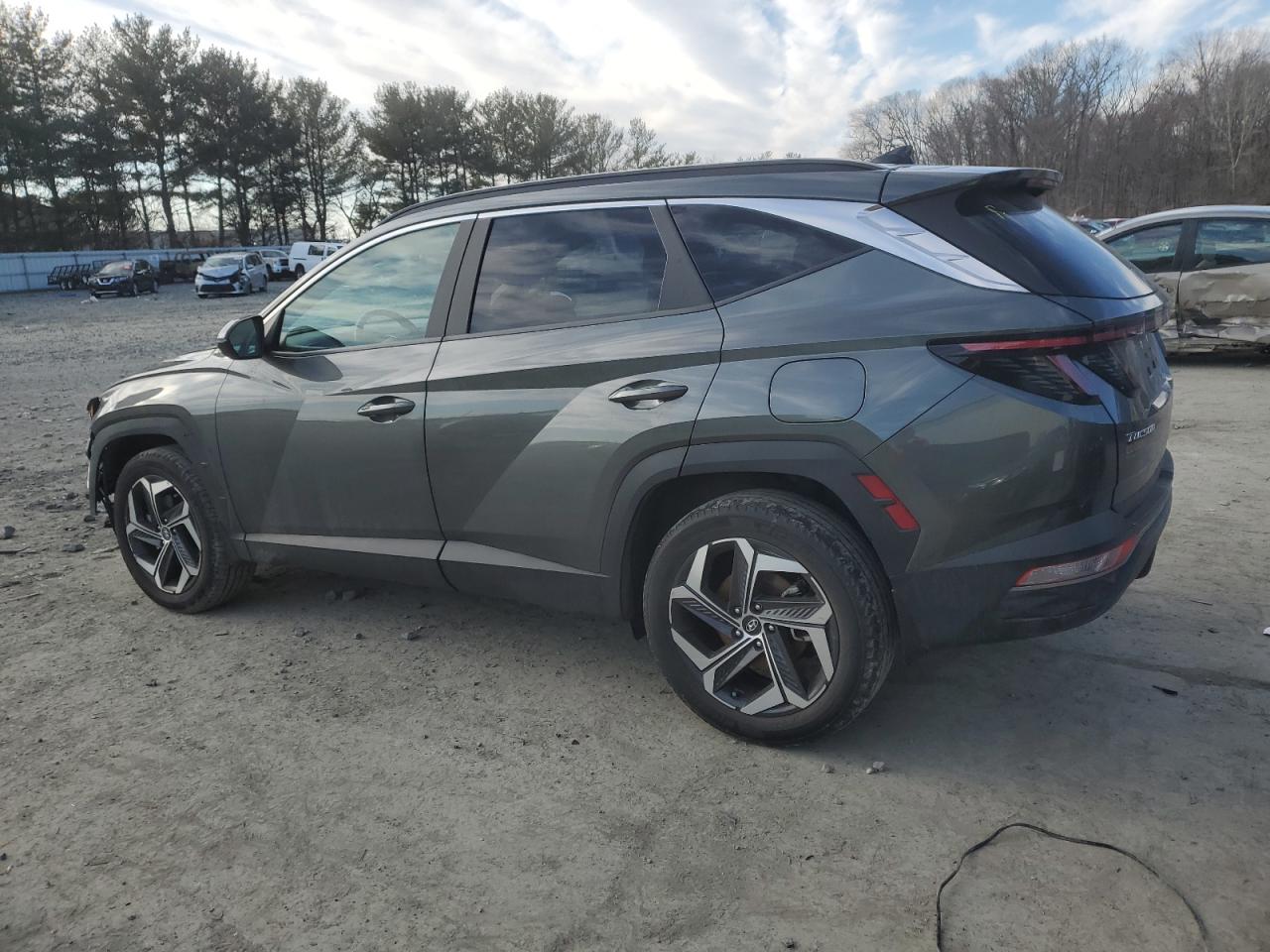 2022 Hyundai Tucson - Image 2