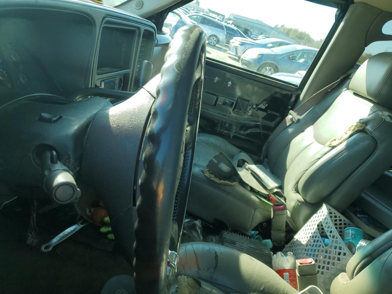 2005 Chevrolet Suburban K1500 VIN: 3GNFK16Z15G231872 Lot: 47266335