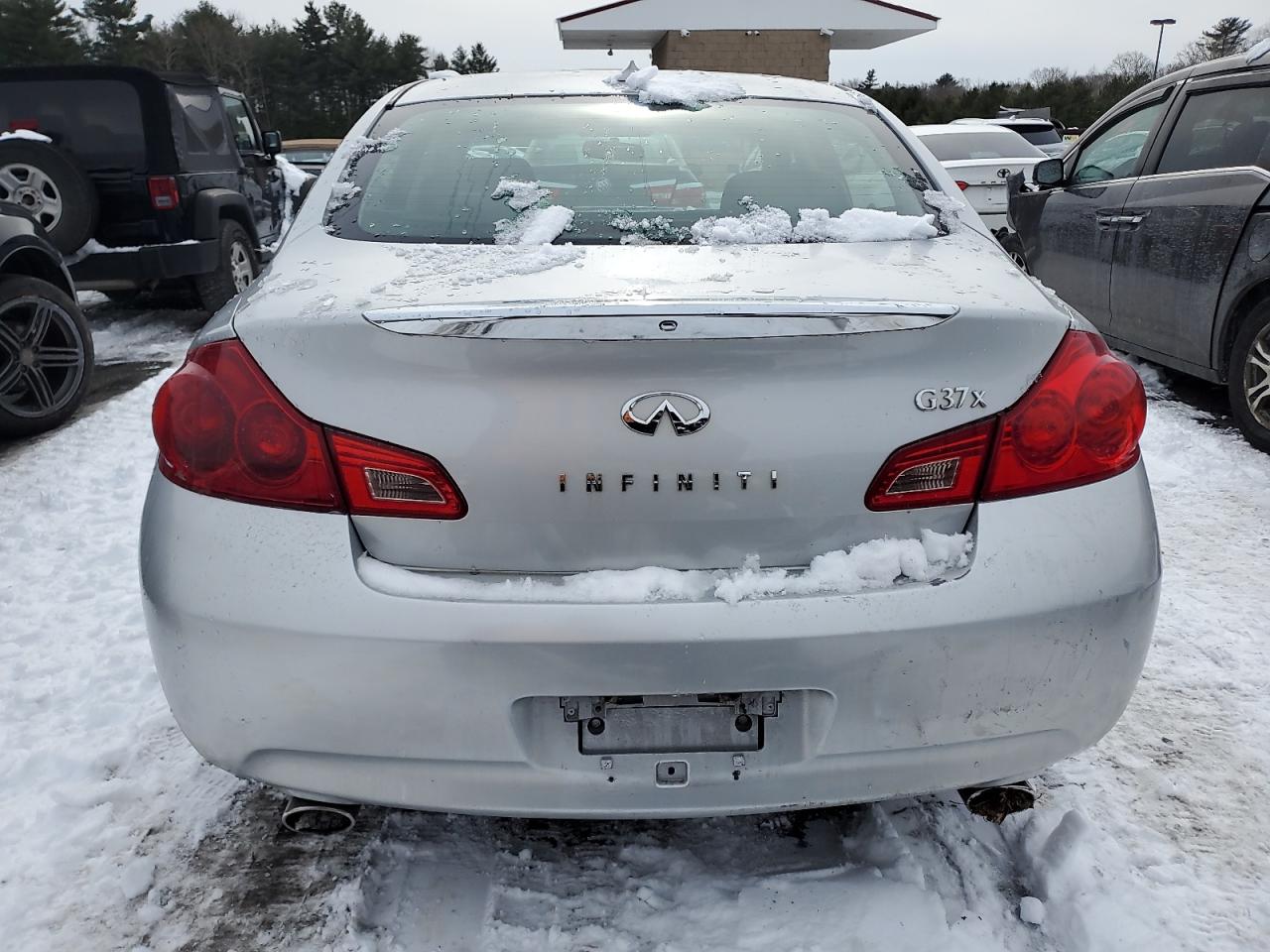 2009 Infiniti G - Image 6