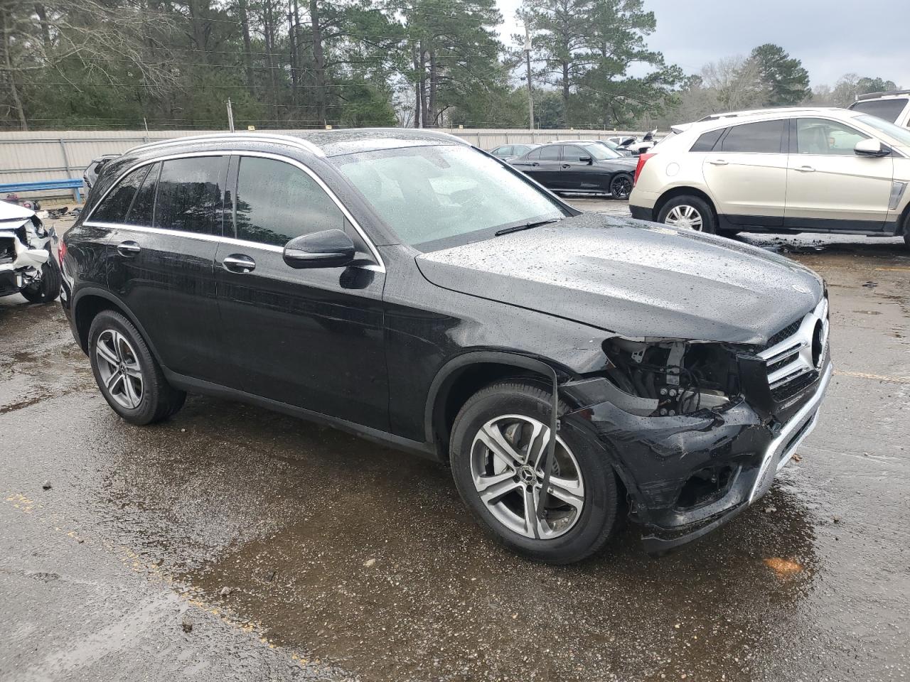 2018 Mercedes-Benz GLC - Image 4