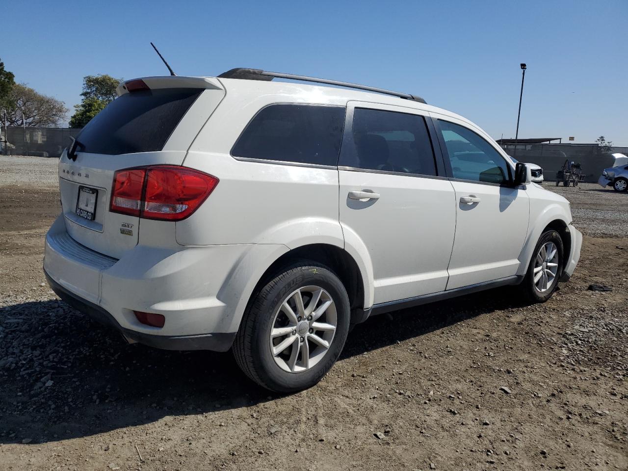 2016 Dodge Journey - Image 3