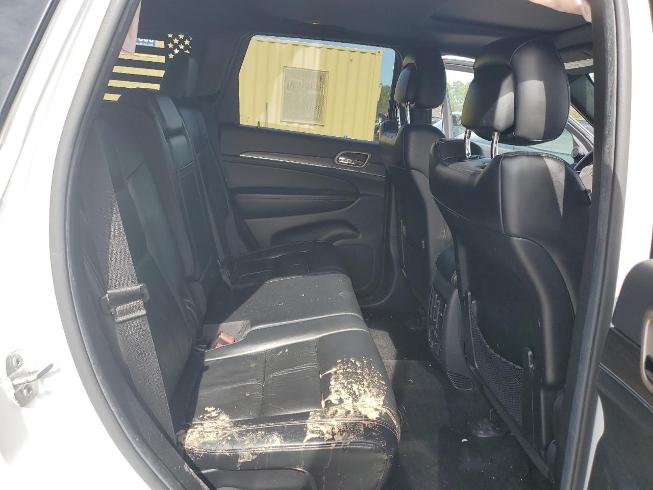 2014 Jeep Grand Cherokee - Image 11