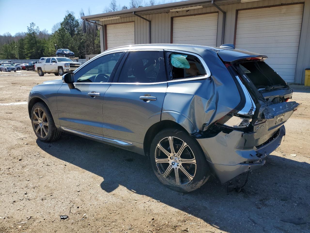 2021 Volvo XC60 - Image 2